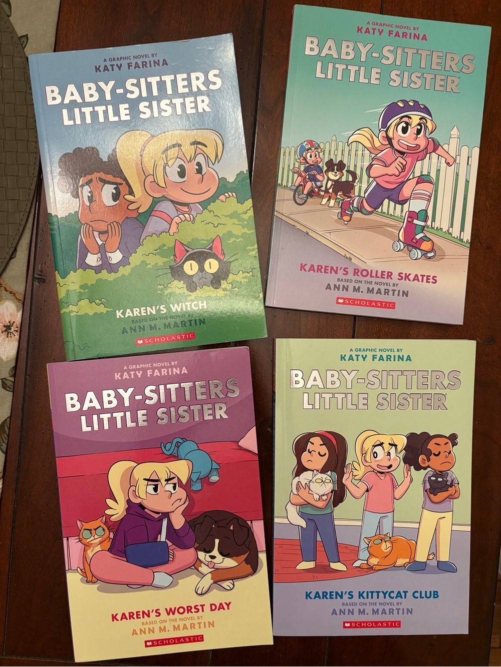 Set of 4 books Baby-sitters Little Sister